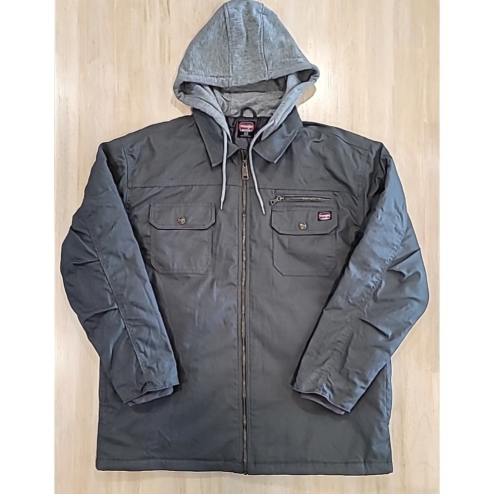 Wrangler Workwear Men's Size XL Gray Hooded Quilted Lined Work Shirt Jacket
